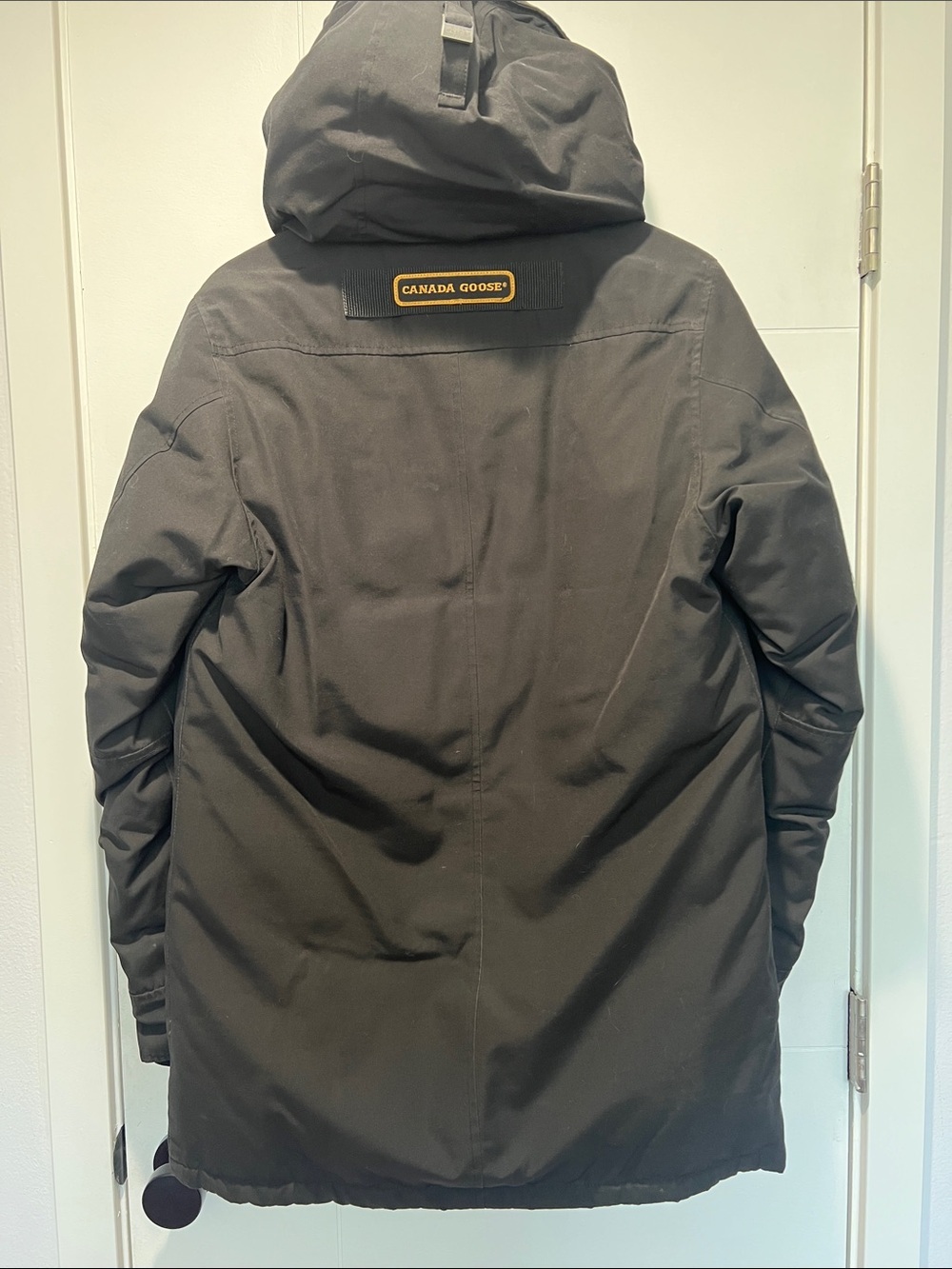 Canada Goose Men’s Black Hooded Parka Jacket with Bag - Picture 8 of 13